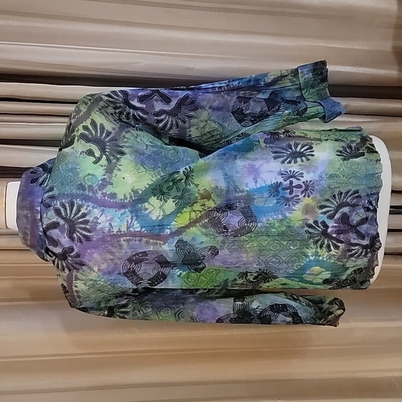 Units Tie Dyed Blouse Size Medium Purple, Blue and Green - Picture 5 of 9